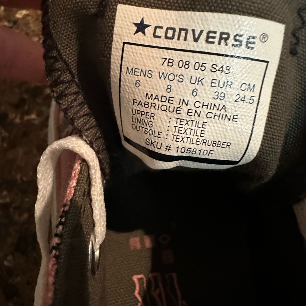 Converse - Picture 3 of 4